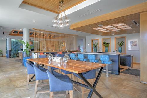 Зовнішній вигляд готелю, Hotel Indigo Orange Beach - Gulf Shores by IHG in Орандж-Біч (Алабама) Зовнішній вигляд готелю, Hotel Indigo Orange Beach - Gulf Shores by IHG in Орандж-Біч (Алабама)