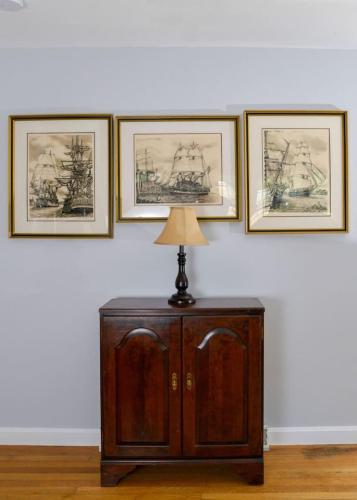 Coastal Haven in West Dennis (MA) Coastal Haven in West Dennis (MA)