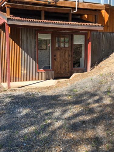 A szálláshely kívülről, Kennymores Grill and Lodging in Cedaredge A szálláshely kívülről, Kennymores Grill and Lodging in Cedaredge