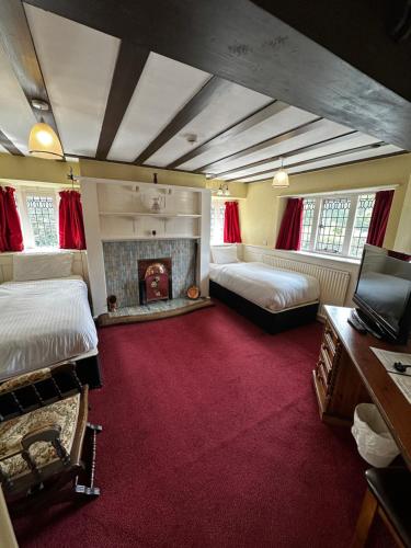 Barons Court Hotel in Wolverhampton Barons Court Hotel in Wolverhampton