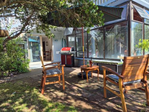 Vista exterior, Bonnie Doon on the Thames coast in Thames Vista exterior, Bonnie Doon on the Thames coast in Thames