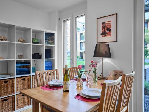 المرافق, seeglueck UFERTRAUM - Stilvolle Ferienwohnung direkt am Seerhein mit Parkplatz in zentraler Lage von in Petershausen West المرافق, seeglueck UFERTRAUM - Stilvolle Ferienwohnung direkt am Seerhein mit Parkplatz in zentraler Lage von in Petershausen West