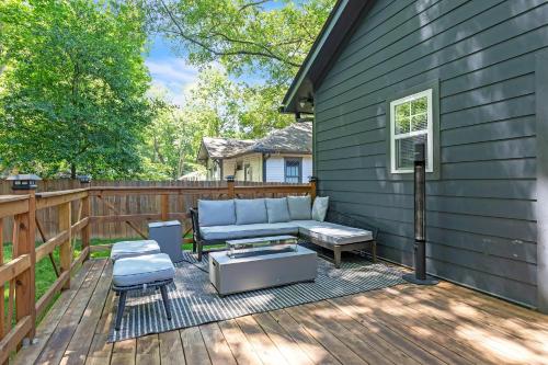 Stylish Bungalow Near BeltLine & Breweries bungalow in Pittsburgh Stylish Bungalow Near BeltLine & Breweries bungalow in Pittsburgh