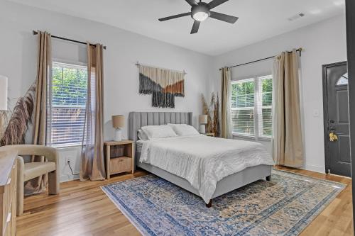 Stylish Bungalow Near BeltLine & Breweries bungalow in Pittsburgh Stylish Bungalow Near BeltLine & Breweries bungalow in Pittsburgh