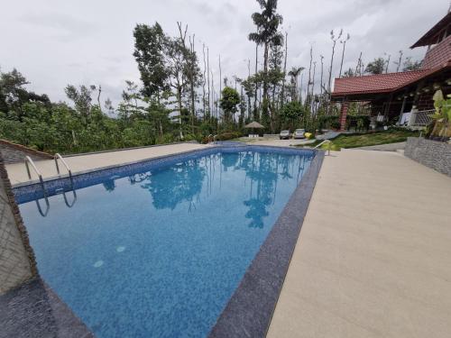 Kattegadde Homestay - Rooms with Private Balcony and Coffee Plantation in Aladagudde Kattegadde Homestay - Rooms with Private Balcony and Coffee Plantation in Aladagudde