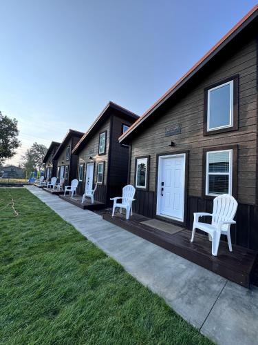 Glacier Alpine Lodges in حديقة إيست علاسيير_مونتانا Glacier Alpine Lodges in حديقة إيست علاسيير_مونتانا