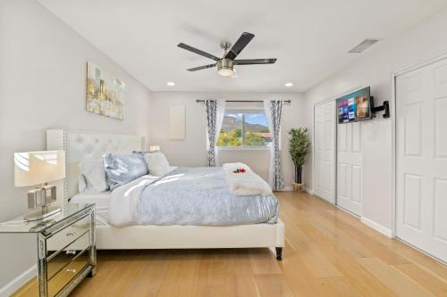 "Stunning Entertainment Home with Pool, Jacuzzi, Golf, Bocce Ball & Scenic Views!" in San Carlos "Stunning Entertainment Home with Pool, Jacuzzi, Golf, Bocce Ball & Scenic Views!" in San Carlos