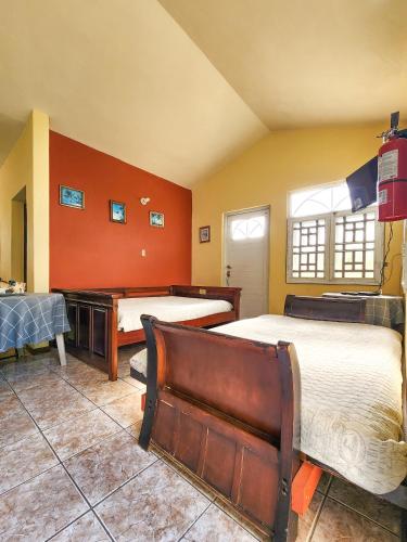 Casa Robinson Guest House in كوليبرا Casa Robinson Guest House in كوليبرا