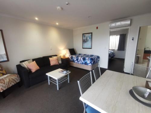 Ascot Motor Inn in Taupo Ascot Motor Inn in Taupo