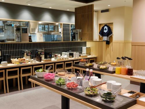 Eten en drinken, JR Kyushu Hotel Nagasaki near Urakami Cathedral Eten en drinken, JR Kyushu Hotel Nagasaki near Urakami Cathedral