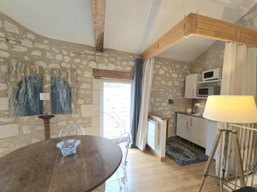Appartement confortable au cœur de Brantôme, terrasse privée - FR-1-616-487 (Appartement confortable au cœur de Brantome, terrasse privee - FR-1-616-487) in Μπραντόμ Appartement confortable au cœur de Brantôme, terrasse privée - FR-1-616-487 (Appartement confortable au cœur de Brantome, terrasse privee - FR-1-616-487) in Μπραντόμ