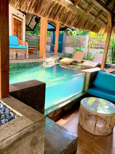 Swimming pool, Villa Amuntai in Dinalupihan Swimming pool, Villa Amuntai in Dinalupihan