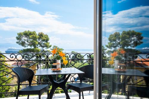 شرفة/ تراس, Amadria Park Agava Hotel in Opatija شرفة/ تراس, Amadria Park Agava Hotel in Opatija