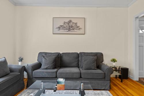 Vendégszoba, Totally Renovated 3Br Apartment in Newton (Massachusetts) Vendégszoba, Totally Renovated 3Br Apartment in Newton (Massachusetts)