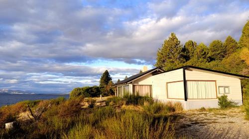 Natural Home Domo y Quincho del Lago near San Carlos de Bariloche Airport Natural Home Domo y Quincho del Lago near San Carlos de Bariloche Airport
