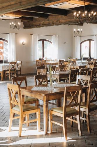 Étterem, Hotel Trzy Podkowy in Ilawa Étterem, Hotel Trzy Podkowy in Ilawa