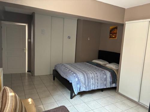 Comme a la maison ! in Chavanoz Comme a la maison ! in Chavanoz
