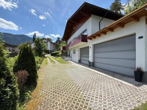 Apart Alpenglow Imst in إيمست Apart Alpenglow Imst in إيمست