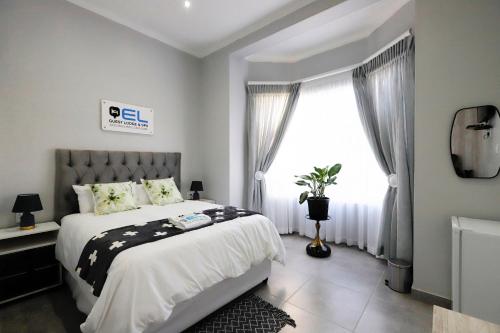 El Guest Lodge & Spa in Southernwood El Guest Lodge & Spa in Southernwood