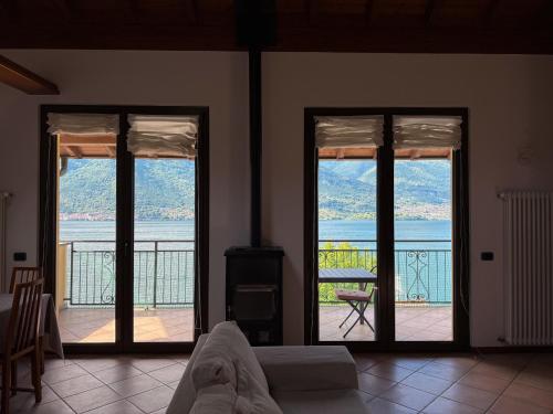 casa Venere lake view terrace in Lezzeno casa Venere lake view terrace in Lezzeno