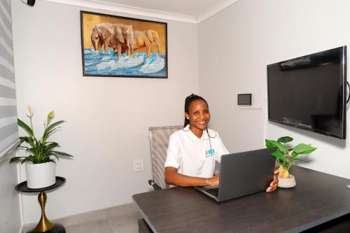 El Guest Lodge & Spa in Southernwood El Guest Lodge & Spa in Southernwood