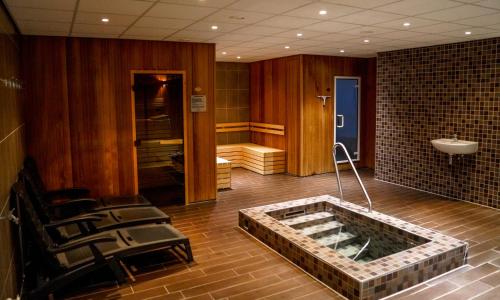 Спа-центр, Resort Bad Boekelo - Hotel met Spa & Wellness in Enschede in Енсхеде Спа-центр, Resort Bad Boekelo - Hotel met Spa & Wellness in Enschede in Енсхеде