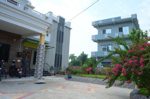 숙소 외관, Simsar Villa Homestay in 마하칼리 숙소 외관, Simsar Villa Homestay in 마하칼리