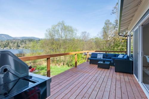 Big Lake Waterfront Retreat in Mount Vernon Big Lake Waterfront Retreat in Mount Vernon
