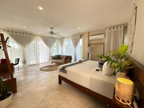 Noah Beach Hotel & Suites in Mahahual Noah Beach Hotel & Suites in Mahahual
