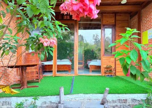 Exterior view, Green Bamboo Lodge Resort in Nam Cat Tien Exterior view, Green Bamboo Lodge Resort in Nam Cat Tien