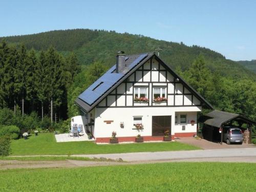 Tampilan eksterior, Farmhouse in Sauerland near Ski Slopes, cleaning included in Kirchhundem Tampilan eksterior, Farmhouse in Sauerland near Ski Slopes, cleaning included in Kirchhundem