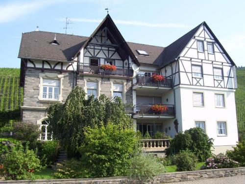 Ferienwohnungen Zum Niederberg