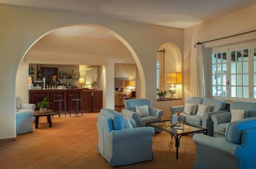 Lobby, Luna Sardinia in Santa Margherita di Pula Lobby, Luna Sardinia in Santa Margherita di Pula