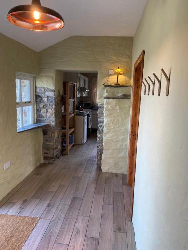 Badger Banc in Moylgrove Badger Banc in Moylgrove