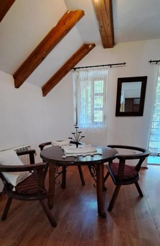 VD Forest villa in Kopito VD Forest villa in Kopito