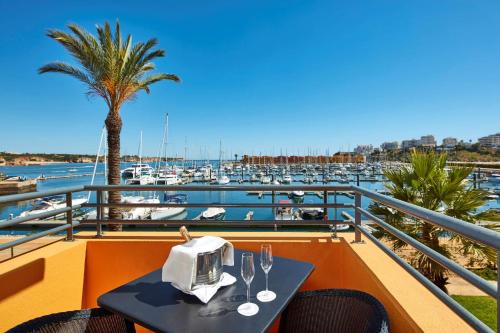 ระเบียง/ชานเรือน, NH Marina Portimao Resort in ปอติเมา ระเบียง/ชานเรือน, NH Marina Portimao Resort in ปอติเมา