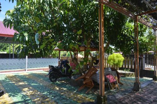 Homestay & Resto 88 in Ampana Homestay & Resto 88 in Ampana