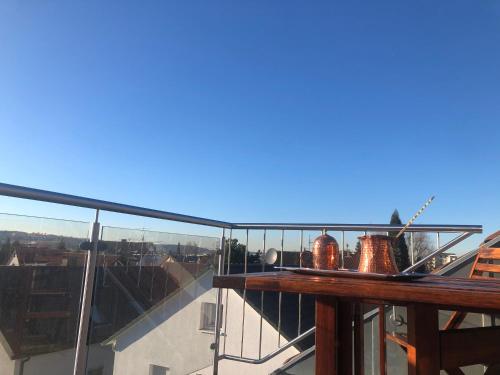 Erkély/terasz, 3-room apartment with terrace and carport in Filderstadt in Filderstadt Erkély/terasz, 3-room apartment with terrace and carport in Filderstadt in Filderstadt