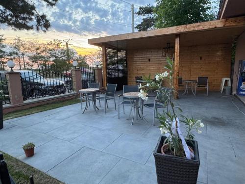 Vedere exterior, Pensiunea Diamond in Eforie Nord Vedere exterior, Pensiunea Diamond in Eforie Nord