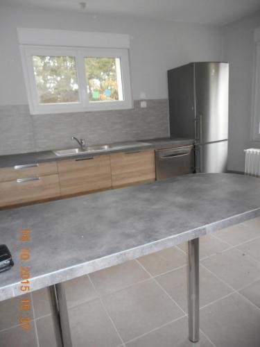 Kitchen, Grain de Korail in Mur-De-Sologne Kitchen, Grain de Korail in Mur-De-Sologne