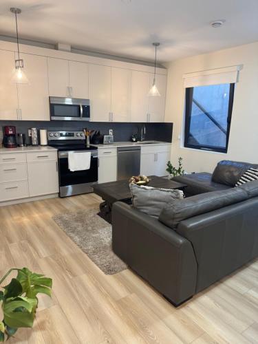 Κουζίνα, Beautiful 2 Bedroom suite in Γουάιτ Ροκ(Βρετανική Κολούμβια) Κουζίνα, Beautiful 2 Bedroom suite in Γουάιτ Ροκ(Βρετανική Κολούμβια)