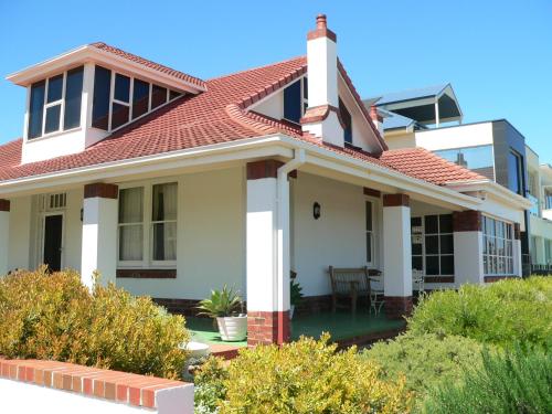Brighton Beach House, Brighton Brighton Beach House, Brighton