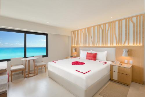 Royal Solaris Cancun Resort Marina & Spa All Inclusive in Cancun Royal Solaris Cancun Resort Marina & Spa All Inclusive in Cancun