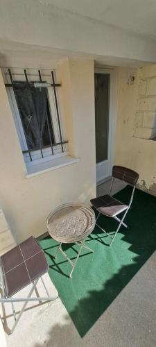 Studio indépendant - chambre privé confortable & tv canal plus (Studio independant - chambre prive confortable & tv canal plus) in Goussainville Studio indépendant - chambre privé confortable & tv canal plus (Studio independant - chambre prive confortable & tv canal plus) in Goussainville