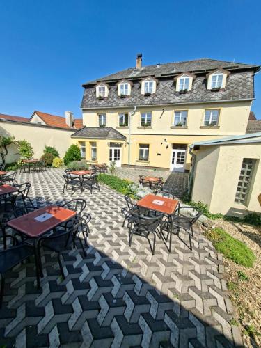 المنظر الخارجي, Hotel Alster in Jevicko المنظر الخارجي, Hotel Alster in Jevicko