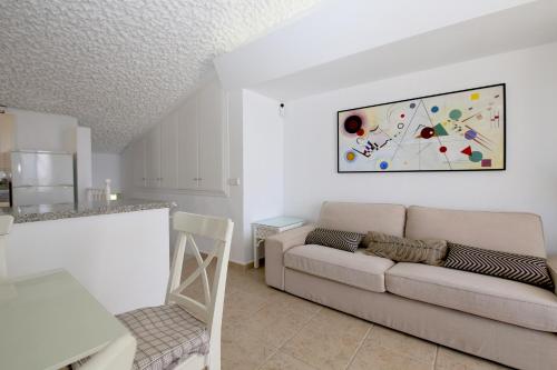 Instalaciones, Beach House with Direct Beach Access and community Pool, Estepona in Alcazaba Beach Instalaciones, Beach House with Direct Beach Access and community Pool, Estepona in Alcazaba Beach