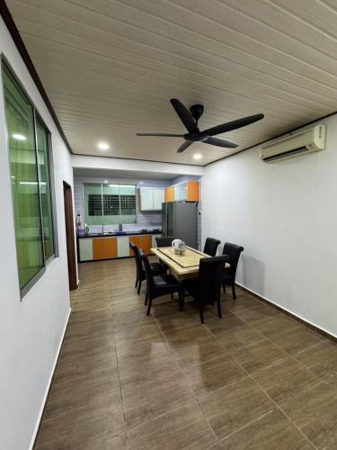 Best Day Homestay ! in Beseri Best Day Homestay ! in Beseri