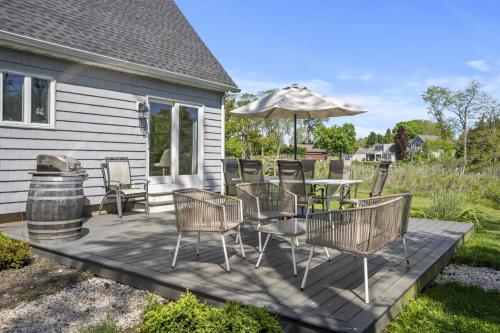 NF Wine Country Retreat with Dock in Southold (NY) NF Wine Country Retreat with Dock in Southold (NY)