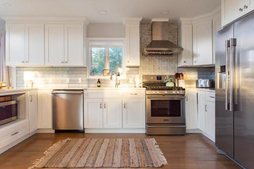 NF Wine Country Retreat with Dock in Southold (NY) NF Wine Country Retreat with Dock in Southold (NY)