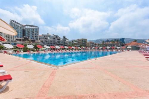 Aqualand Hotel & Resort in Batroun Aqualand Hotel & Resort in Batroun
